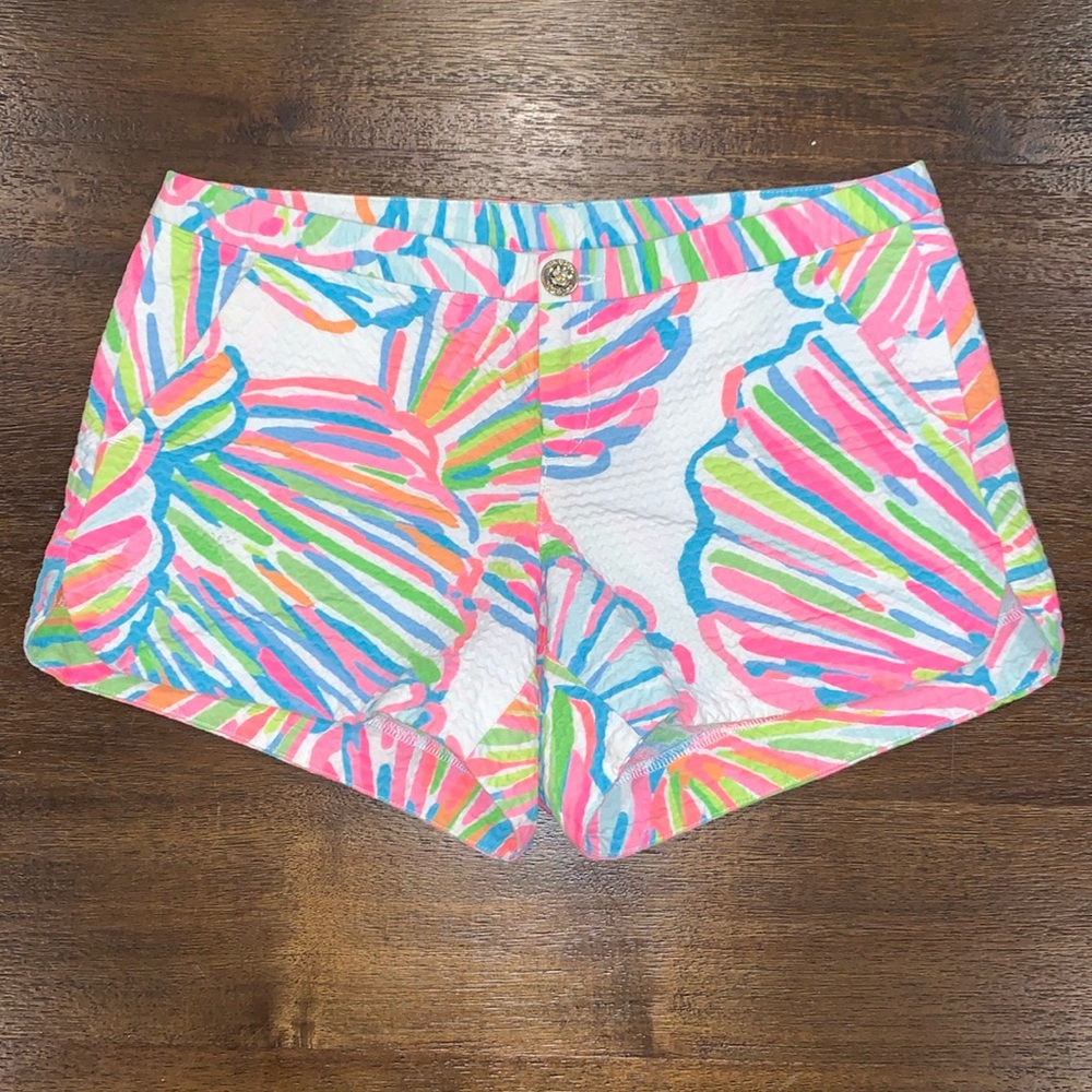 Lilly Pulitzer Shorts - Picture 1 of 4